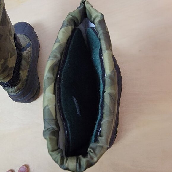 Sorel Green Flurry Print Boots - See Description - Picture 7 of 8